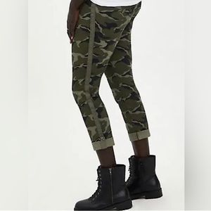 TORRID | Plus-Size Twill Aviator-Inspired Cropped Camo Pants Size 24